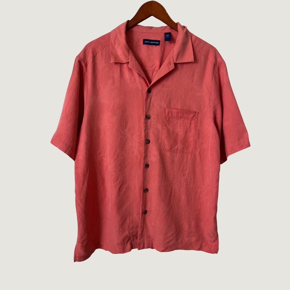 John Ashford Mens Large 100% Silk Shirt Coral Pink Floral Jacquard Short Sleeve
